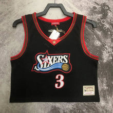 Carregar imagem no visualizador da galeria, Cropped Allen Iverson Philladelphia 76ers Mitchell & Ness - GOAT STORE