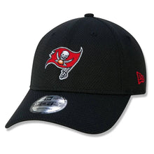 Carregar imagem no visualizador da galeria, Boné Tampa Bay Buccaneers New Era - GOAT STORE