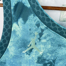 Carregar imagem no visualizador da galeria, Jersey Charlotte Hornets Lamelo Ball MVP Select Series - GOAT STORE