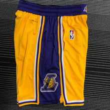 Carregar imagem no visualizador da galeria, Short Los Angeles Lakers Icon Edition Gold - 2019/20 - GOAT STORE