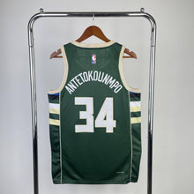 Carregar imagem no visualizador da galeria, Jersey Milwaukee Bucks Icon Edition 22/23 - GOAT STORE
