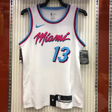 Carregar imagem no visualizador da galeria, Jersey Miami Heat Vice City Edition 17/18 - GOAT STORE
