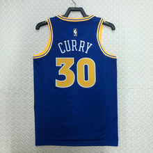 Carregar imagem no visualizador da galeria, Jersey Golden State Warriors Classic Edition 22/23 - GOAT STORE
