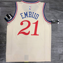 Carregar imagem no visualizador da galeria, Jersey Philadelphia 76ers City Edition 19/20 - GOAT STORE
