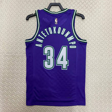 Carregar imagem no visualizador da galeria, Jersey Milwaukee Bucks Classic Edition 22/23 - GOAT STORE

