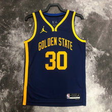 Carregar imagem no visualizador da galeria, Jersey Golden State Warriors Statament Edition 22/23 - GOAT STORE

