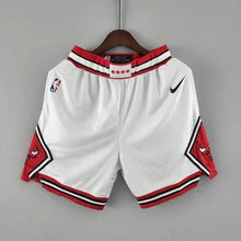 Carregar imagem no visualizador da galeria, Short NBA Chicago Bulls White - GOAT STORE
