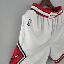 Carregar imagem no visualizador da galeria, Short NBA Chicago Bulls White - GOAT STORE
