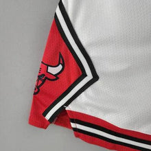 Carregar imagem no visualizador da galeria, Short NBA Chicago Bulls White - GOAT STORE
