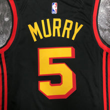 Carregar imagem no visualizador da galeria, Jersey Atlanta Hawks Statement Edition 22/23 - GOAT STORE
