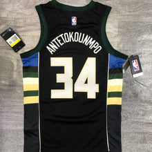 Carregar imagem no visualizador da galeria, Jersey Milwaukee Bucks Statement Edition 19/20 - GOAT STORE
