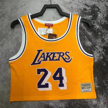 Carregar imagem no visualizador da galeria, Cropped Kobe Bryant Los Angeles Lakers Mitchell &amp; Ness - GOAT STORE
