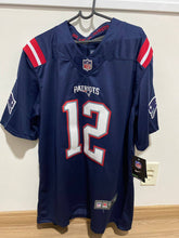 Carregar imagem no visualizador da galeria, Jersey New England Patriots Azul - GOAT STORE
