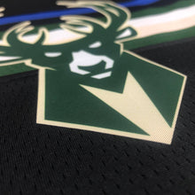 Carregar imagem no visualizador da galeria, Jersey Milwaukee Bucks Statement Edition 20/21 - GOAT STORE
