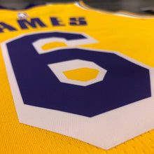 Carregar imagem no visualizador da galeria, Jersey Los Angeles Lakers Icon Edition 20/21 - GOAT STORE

