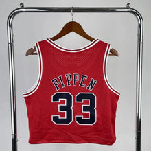 Carregar imagem no visualizador da galeria, Cropped Scott Pippen ChIcago Bulls Mitchell &amp; Ness - GOAT STORE
