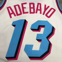 Carregar imagem no visualizador da galeria, Jersey Miami Heat Vice City Edition 17/18 - GOAT STORE
