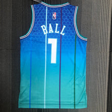Carregar imagem no visualizador da galeria, Jersey Charlotte Hornets City Edition Diamante 75th - GOAT STORE

