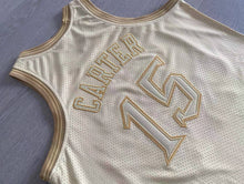 Carregar imagem no visualizador da galeria, Jersey Toronto Raptors Especial Mitchell and Ness - Vince Carter - GOAT STORE
