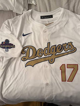Carregar imagem no visualizador da galeria, Jersey Los Angeles Dodgers 2025 Gold
