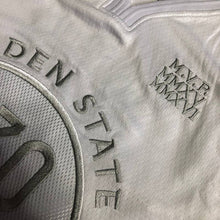 Carregar imagem no visualizador da galeria, Jersey Golden State Warriors Especial Mitchell and Ness - Stephen Curry - GOAT STORE
