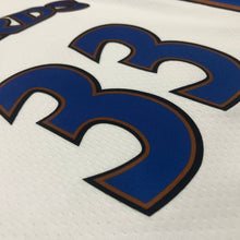 Carregar imagem no visualizador da galeria, Jersey Washington Wizards Classic Edition 22/23 - GOAT STORE
