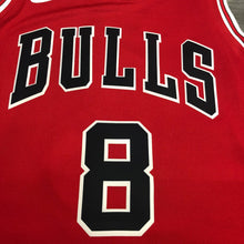 Carregar imagem no visualizador da galeria, Jersey Chicago Bulls Icon Edition - GOAT STORE
