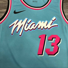 Carregar imagem no visualizador da galeria, Jersey Miami Heat Vice Wave City Edition 19/20 - GOAT STORE
