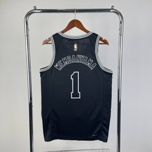 Carregar imagem no visualizador da galeria, Jersey San Antonio Spurs Classic Edition 22/23 - GOAT STORE
