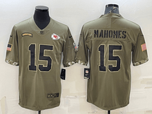 Carregar imagem no visualizador da galeria, Jersey Kansas City Chiefs Salute To Service - Mahomes - GOAT STORE
