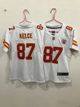 Carregar imagem no visualizador da galeria, Jersey Kansas City Chiefs Feminina - Branca - GOAT STORE
