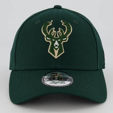 Carregar imagem no visualizador da galeria, Boné Bucks New Era - GOAT STORE
