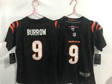 Carregar imagem no visualizador da galeria, Jersey Cincinnati Bengals Preta - Feminina - GOAT STORE
