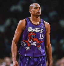 Carregar imagem no visualizador da galeria, Jersey Toronto Raptors - Vince Carter 01&#39; - GOAT STORE
