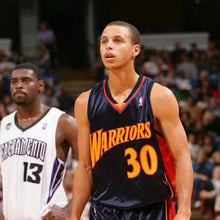 Carregar imagem no visualizador da galeria, Jersey Golden State Warrios 2009-10 - Stephen Curry - GOAT STORE
