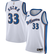 Carregar imagem no visualizador da galeria, Jersey Washington Wizards Classic Edition 22/23 - GOAT STORE
