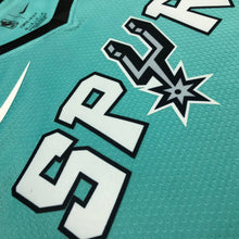 Carregar imagem no visualizador da galeria, Jersey San Antonio Spurs City Edition 22/23 - GOAT STORE
