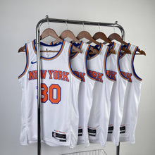 Carregar imagem no visualizador da galeria, Jersey New York Knicks Association Edition - GOAT STORE

