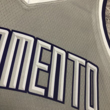 Carregar imagem no visualizador da galeria, Jersey Sacramento Kings City Edition 22/23 - GOAT STORE

