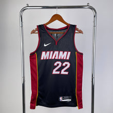 Carregar imagem no visualizador da galeria, Jersey Miami Heat Icon Edition - GOAT STORE
