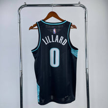 Carregar imagem no visualizador da galeria, Jersey Portland Trail Blazers City Edition 22/23 - GOAT STORE
