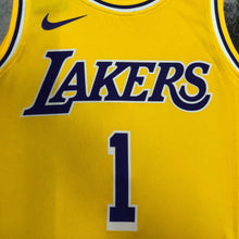 Carregar imagem no visualizador da galeria, Jersey Los Angeles Lakers Icon Edition 22/23 - GOAT STORE

