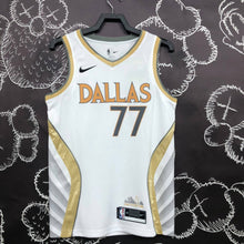 Carregar imagem no visualizador da galeria, Jersey Dallas Mavericks City Edition 20/21 - GOAT STORE
