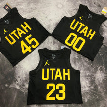 Carregar imagem no visualizador da galeria, Jersey Utah Jazz Statement Edition 22/23 - GOAT STORE
