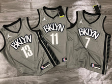 Carregar imagem no visualizador da galeria, Jersey Brooklyn Nets Statement Edition 21/22 - GOAT STORE
