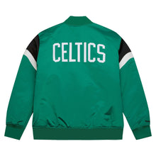 Carregar imagem no visualizador da galeria, Jaqueta Vintage Boston Celtics - GOAT STORE
